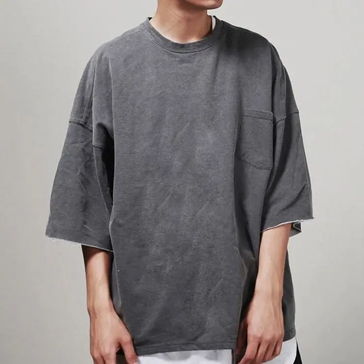 Custom Drop Shoulder Plus Size T-shirt Oversized Blank Cotton T Shirt For Guys Latest Articles