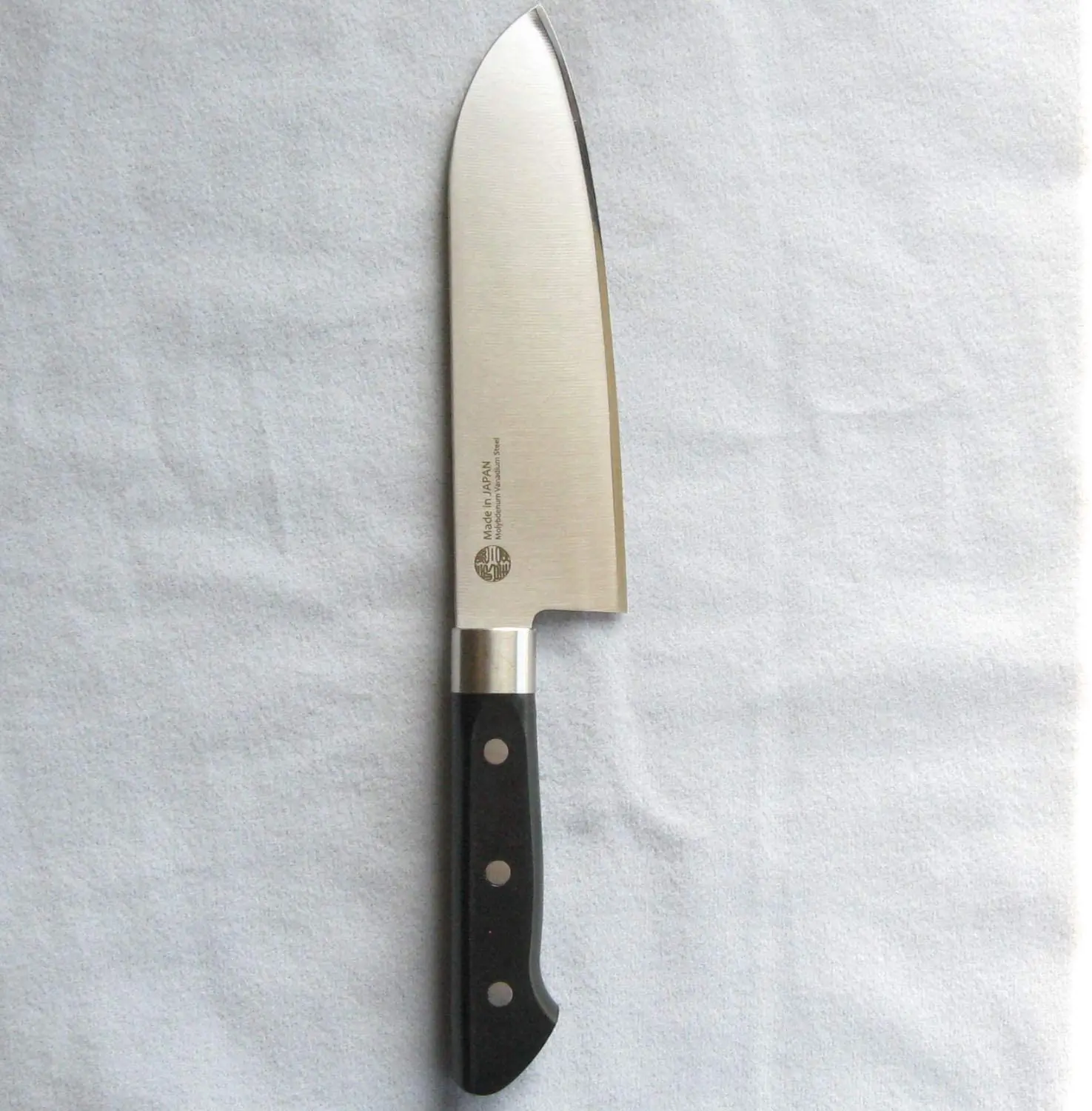 Japanese high quality stainless steel kitchen knives Gyuto at reasonable price made in Japan OEM available