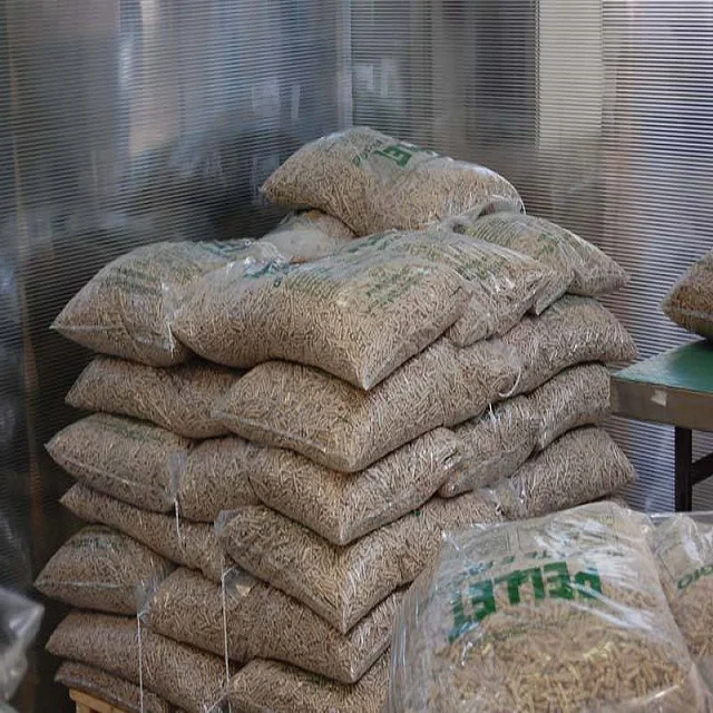 High quality Wood Pellet Din Plus / EN Plus-A1 Wood Pellet