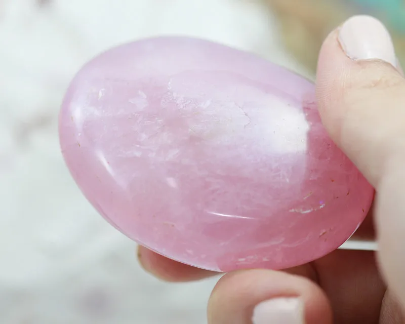 
premium products magic buy crystals wholesale bulk rose quartz palm stone High Quality 