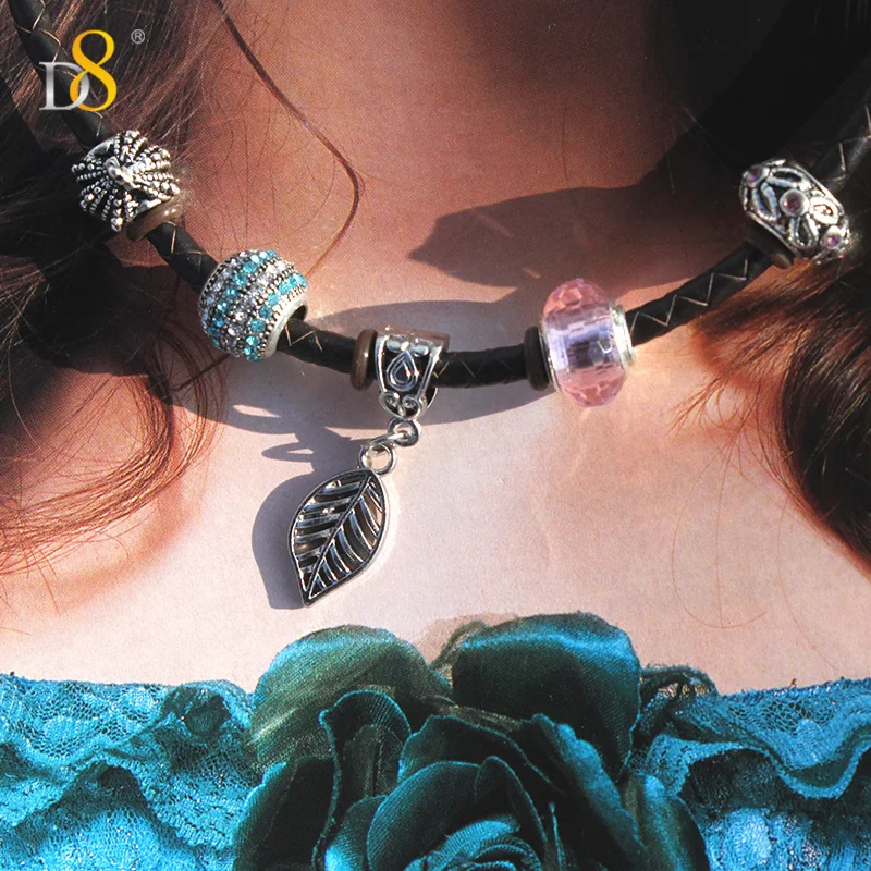 Dropshipping gift Manufacturer D8 For Lightning Cable Leather Bracelet Braided Charging Data Cable for apple