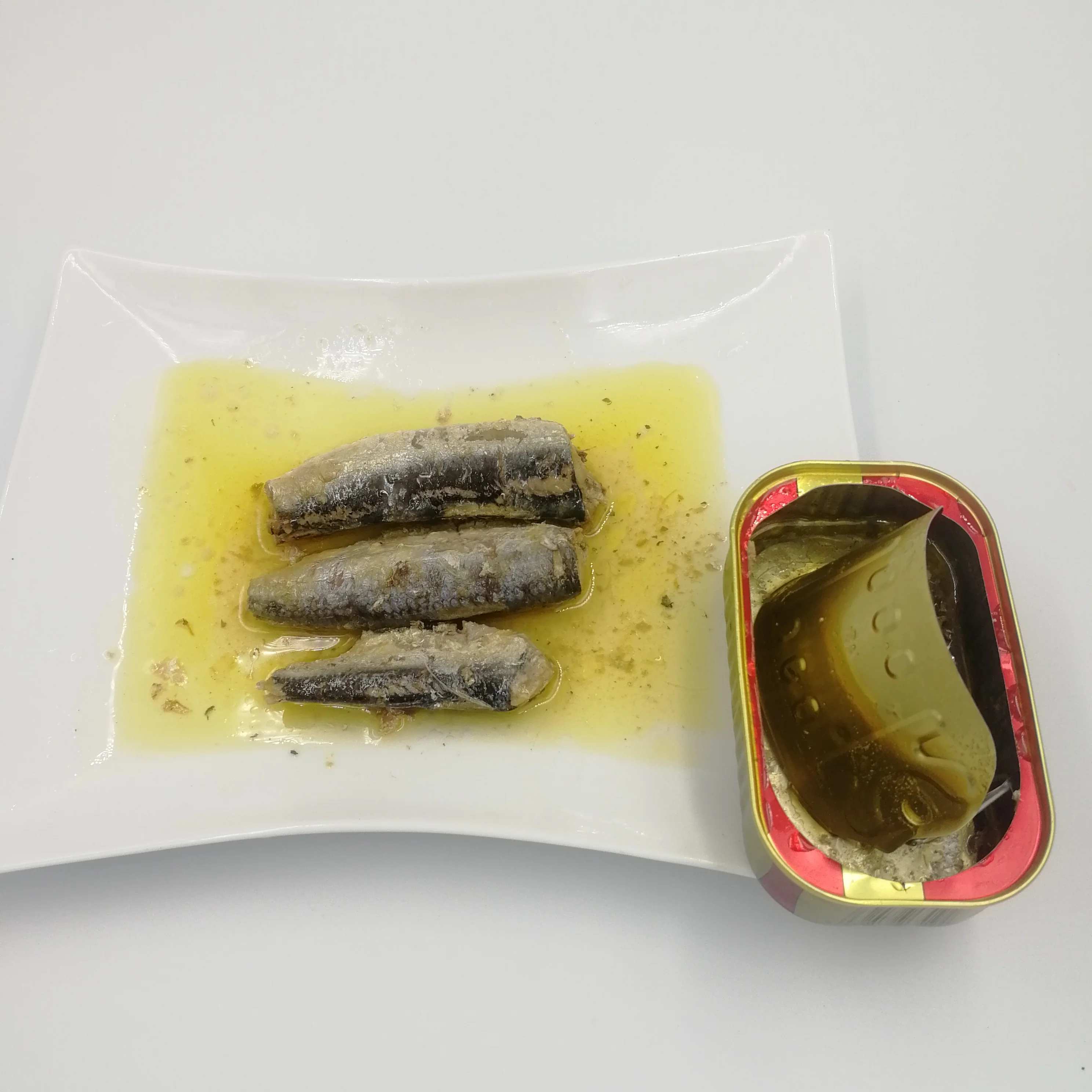 Canned sardine in tomato from