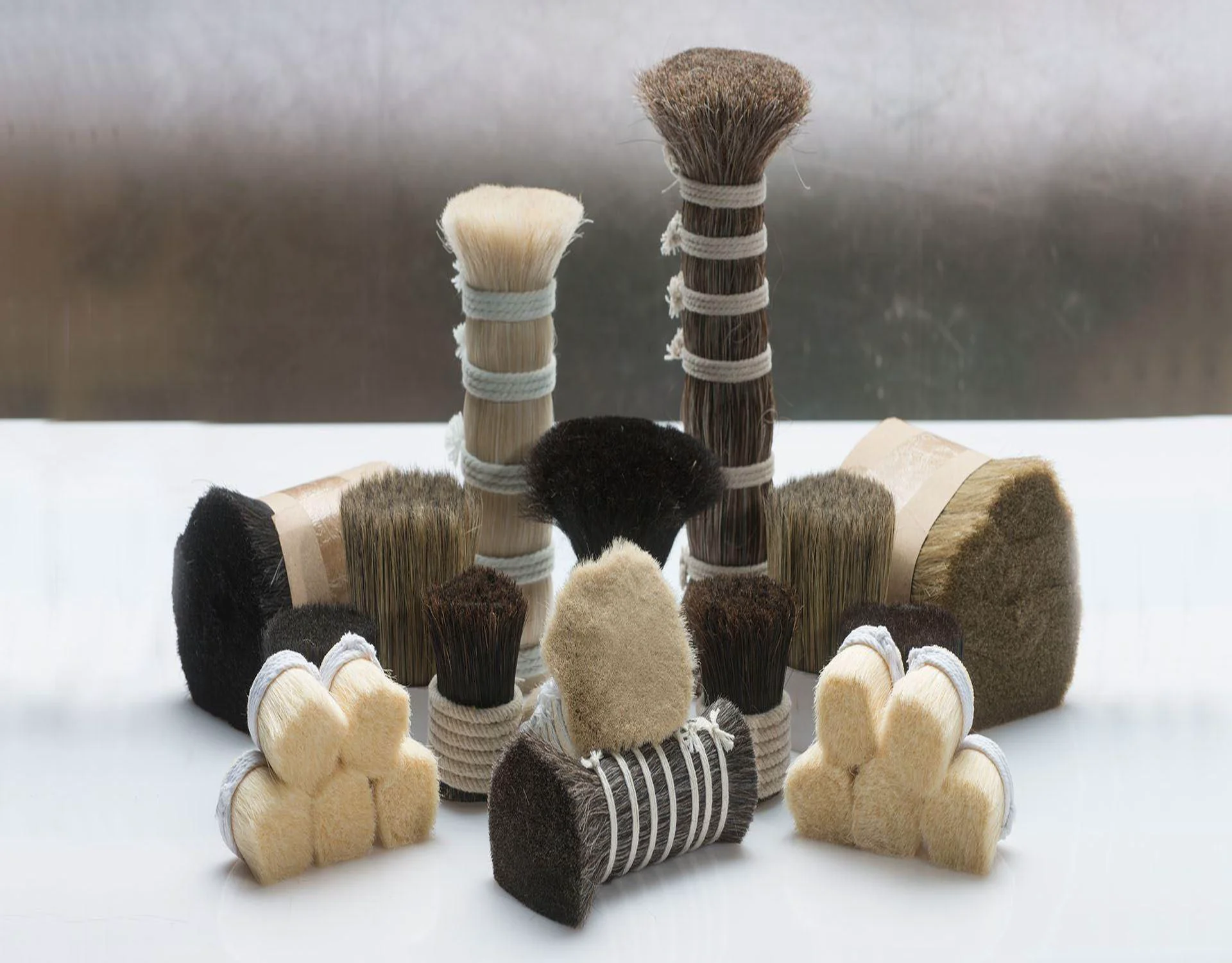 
Natural Horse Tail Hair and Horse Mane Hair 4'-36' Horse Hair for Brush Making 