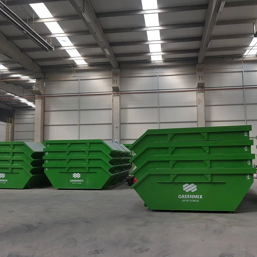 Мусорный контейнер бункер-накопитель металла пропустить