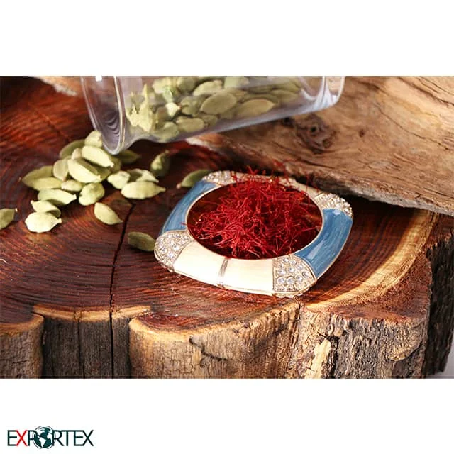 Kashmiri saffron, a strange the best saffron rice with beautiful red color and amazing taste in the market
