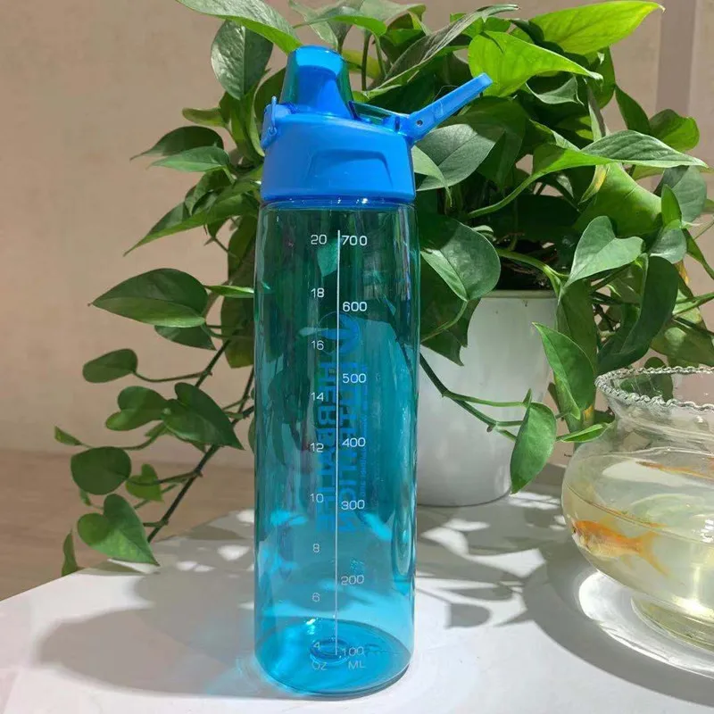 Promotional 700ml shaker Custom logo plastic water bottle her balife bottles