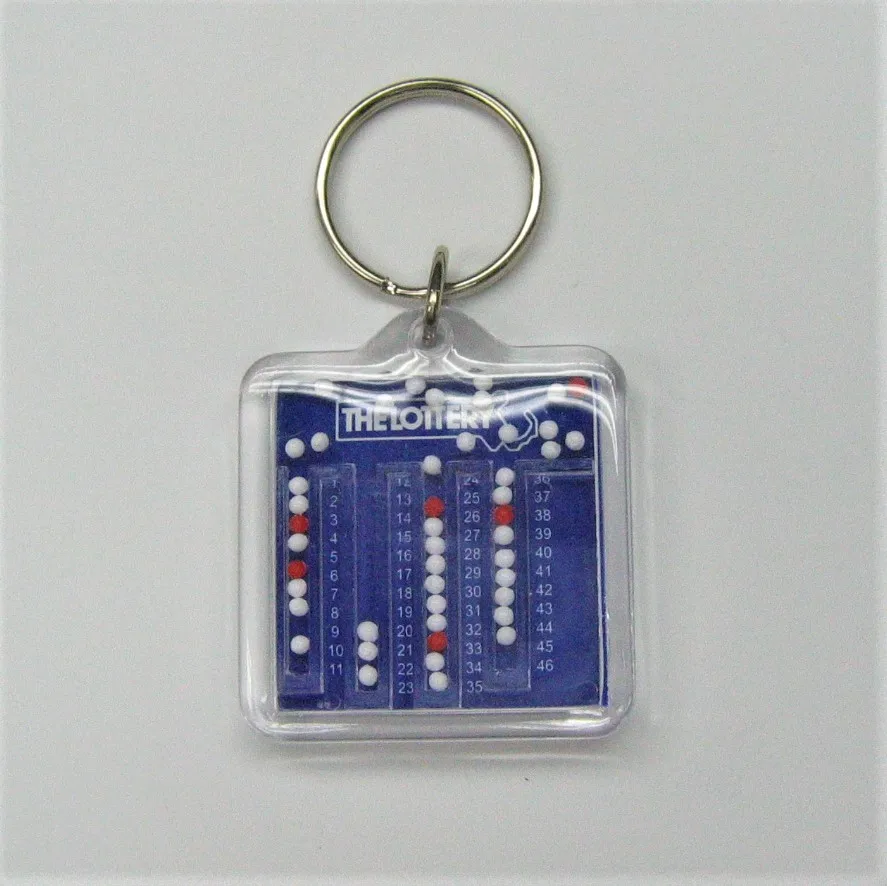 Wholesales STARWOOD lotto lottery Acrylic plastic Keychain #E1326 key fob holder 649 promotional Ball game