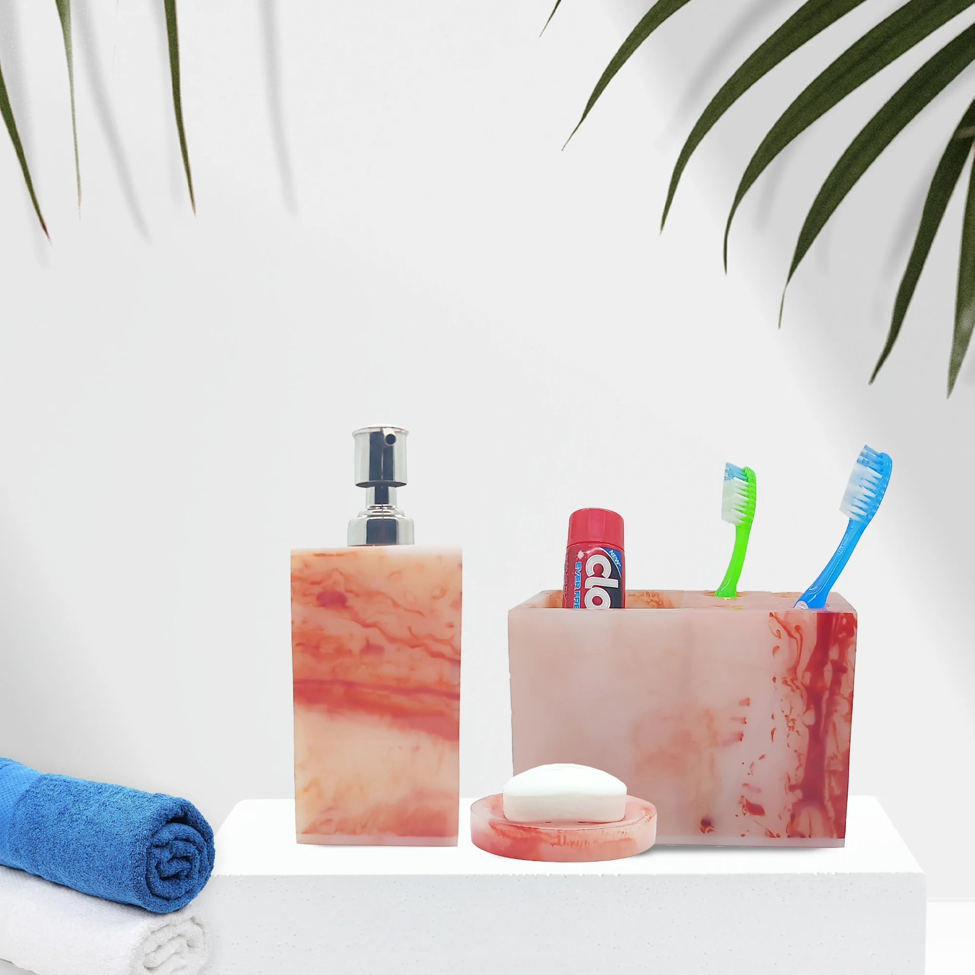 Resin Luxurious Bathroom Set Marble Look Bathroom Accessories Set 4 Pieces Dispenser Toothbrush Holder Towel Tray  Soap Dish