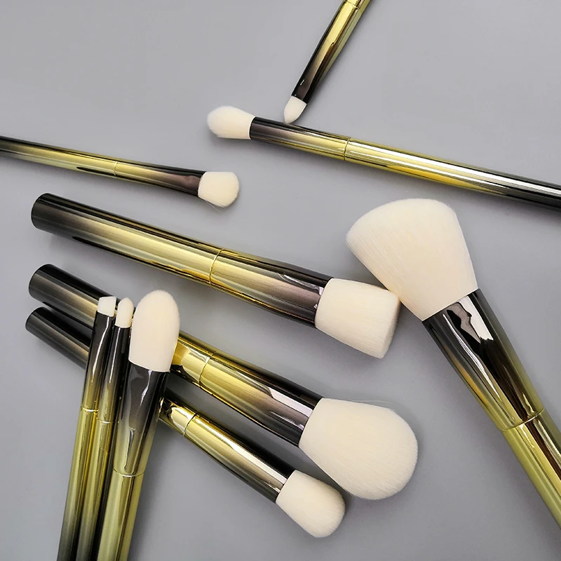 10 Pcs Premium Synthetic Cosmetic Brushes Makeup Brushes Kit