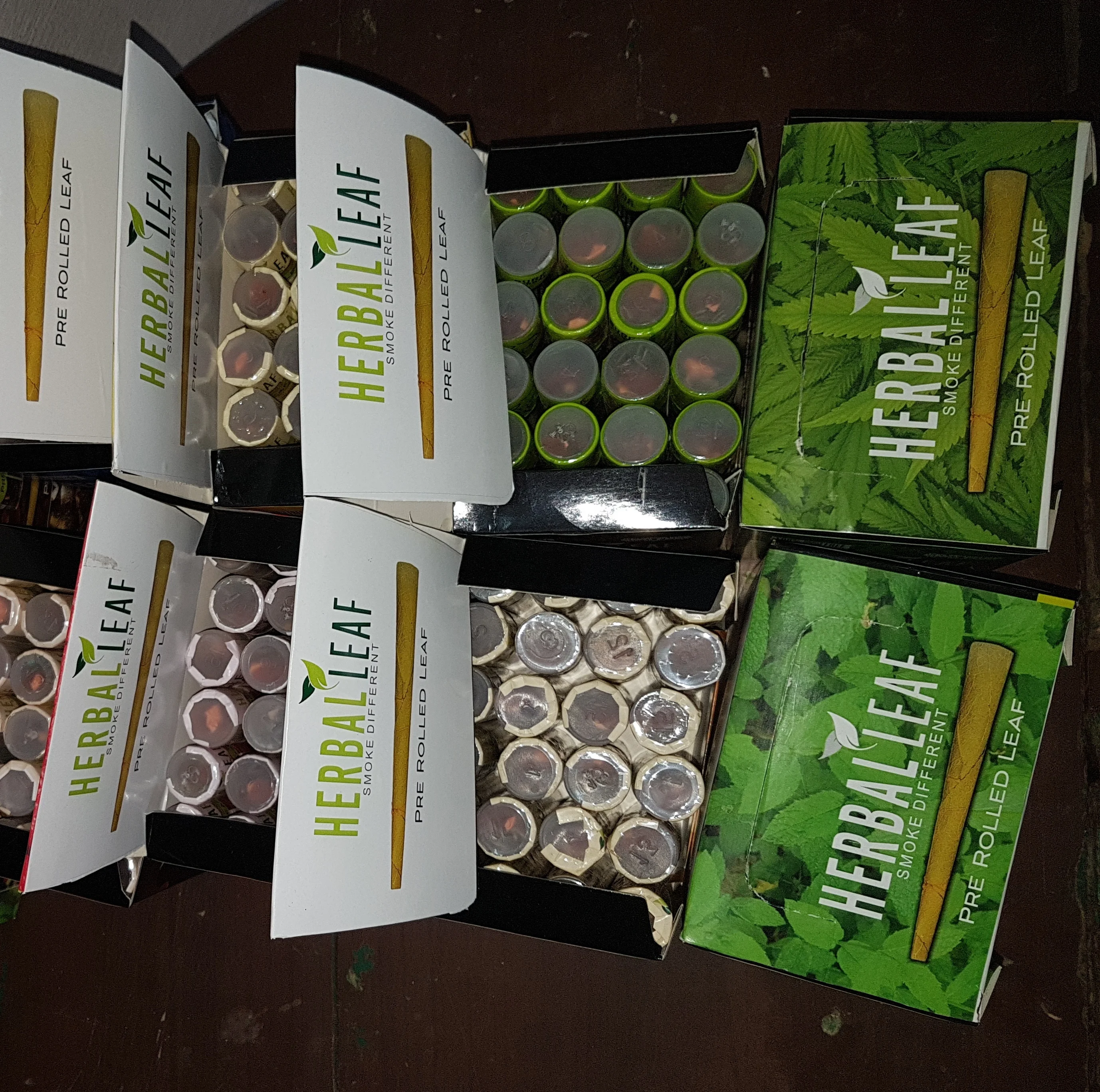 Terpene Leaf Pre rolled cones Perfect Rolled flavored Leaf blunts and Cones Bluenerry Mint cream lemon