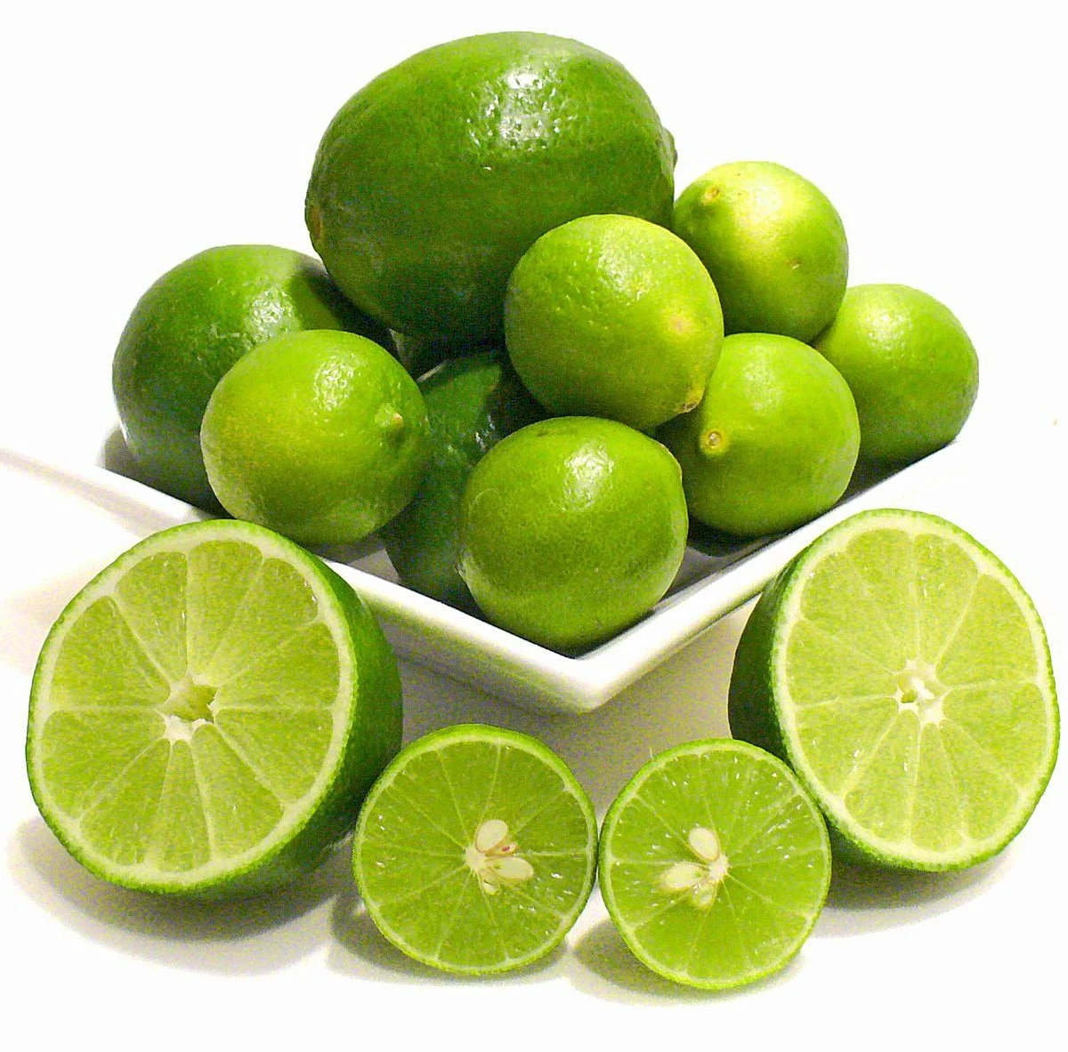 Fresh Seedless Lime from Vietnam Cheap Price FRESH SEEDLESS Wholesale GREEN LEMON Raw Origin for SALE