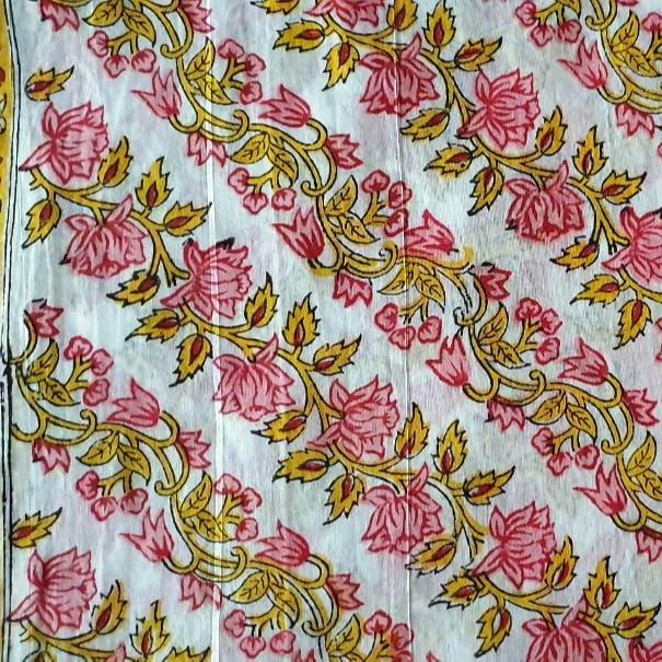 Latest Arrival 2022 Cotton Fabric Beautiful Color 100% Pure Cotton Hand Block Printed Fabric at Wholesale Price in India
