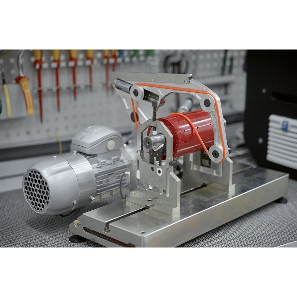 Balancing machine for turbines weighing from 50 g to 15 kg DBR-15 TURBO