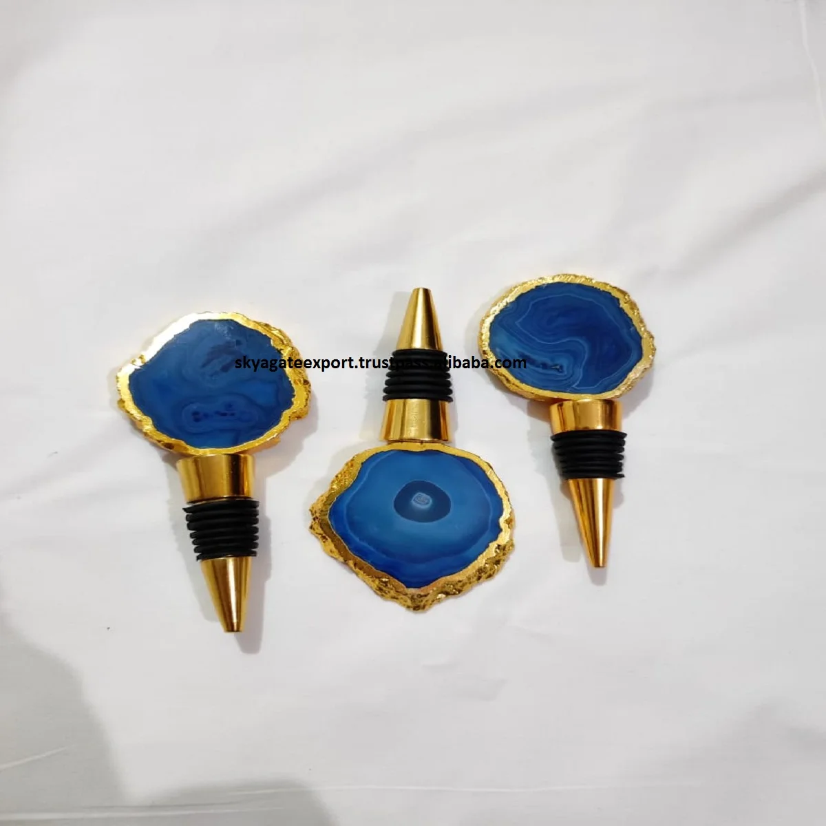 WHOLESALE NATURAL CRYSTAL AGATE SLICE  BOTTLE STOPPER : GEMSTONE AGATE SLICE  WINE BOTTLE STOPPER BUY FROM SKY AGATE EXPORT