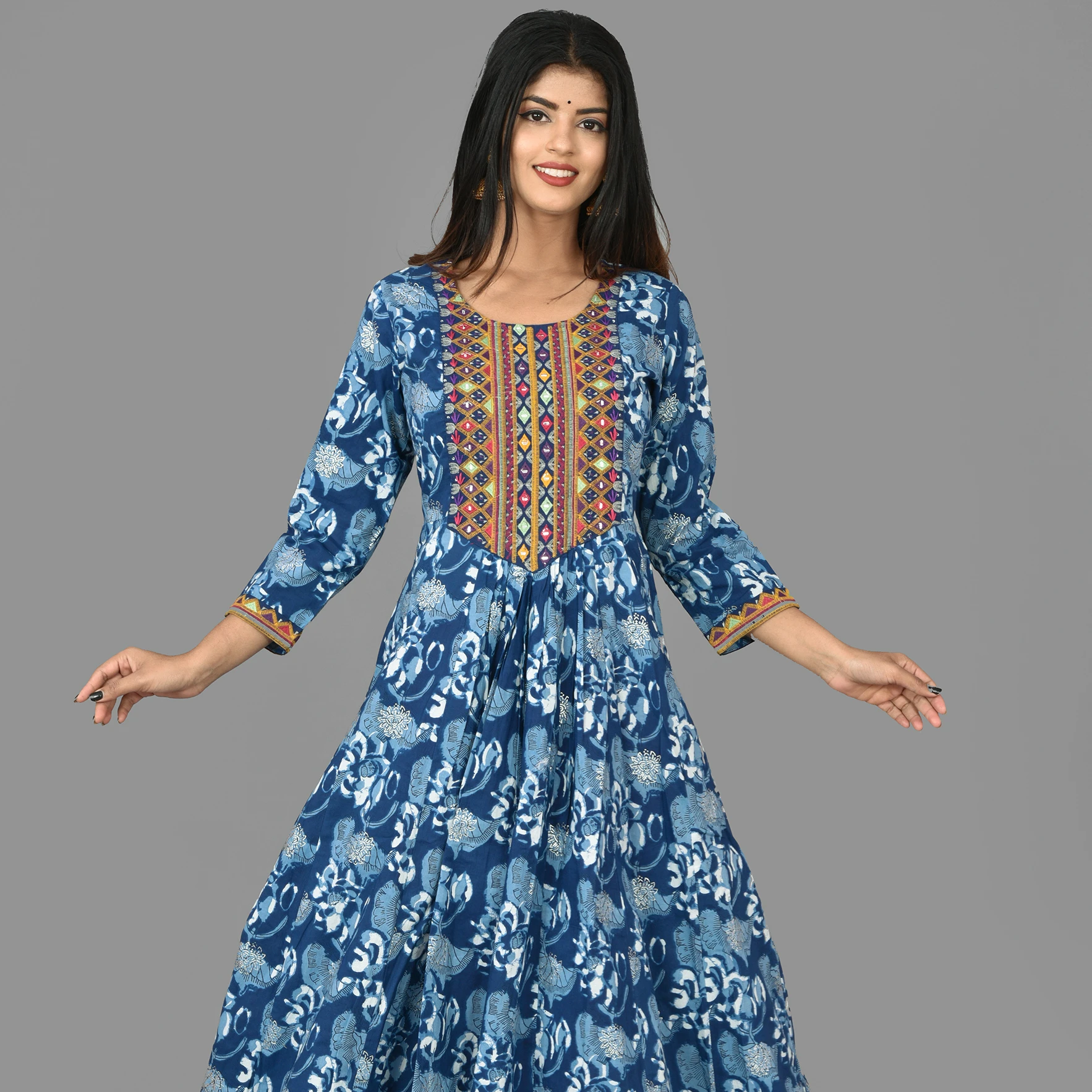 Handmade Cotton New Design Floral Printed Women Kurtis Party Wear Ethnic Office Wear Dress Kurtis