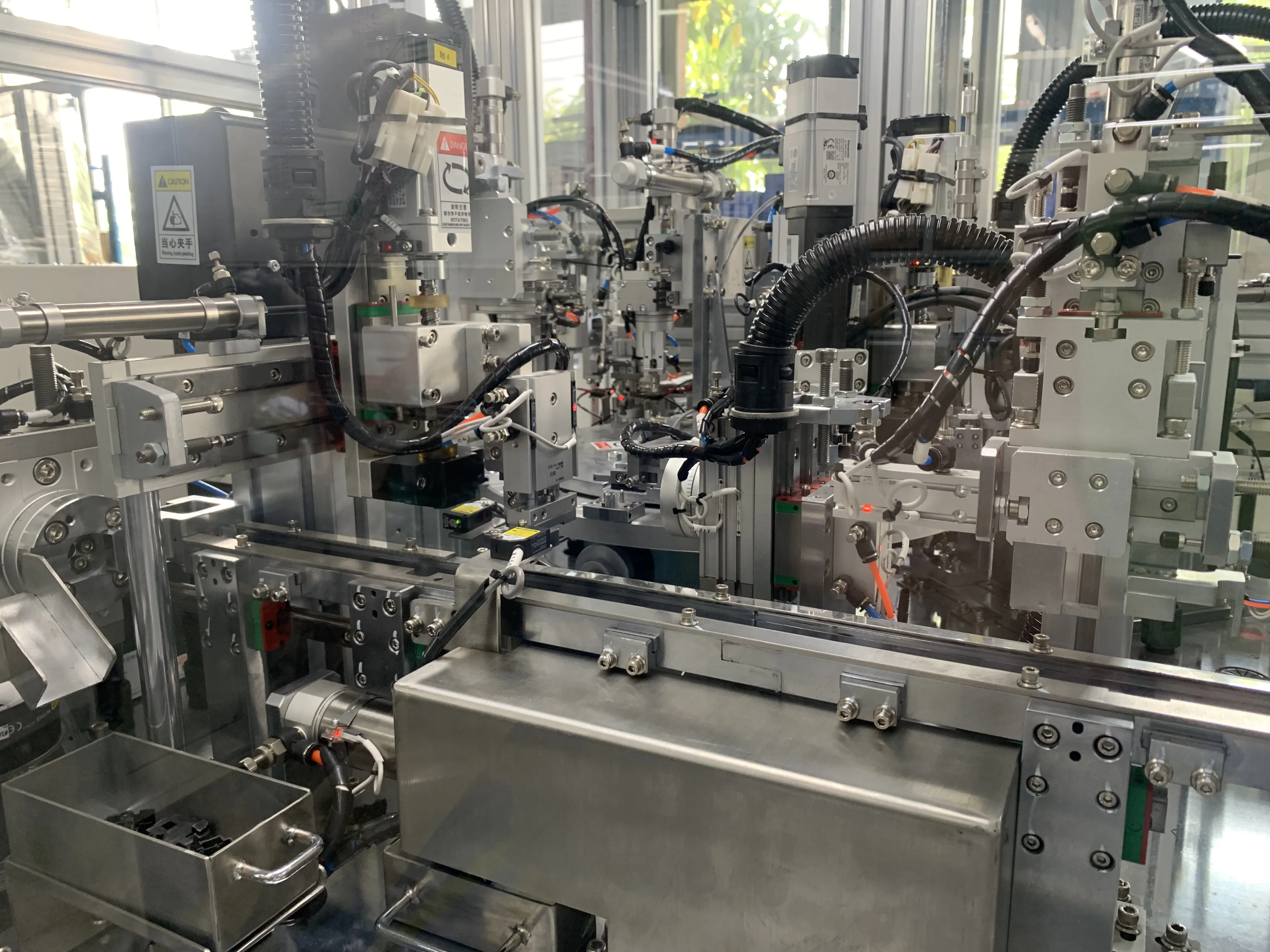 New Automation Equipment for Washing Machine Switch Assembly Production Line