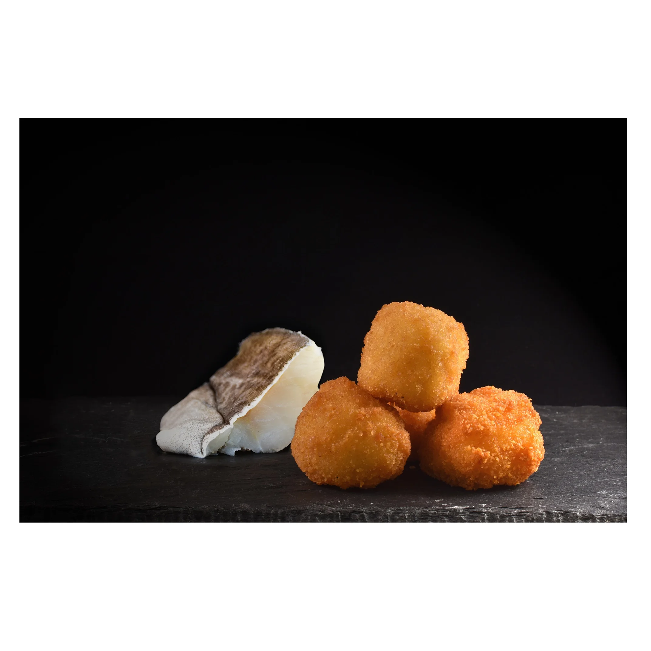 Codfish Frozen Food Croquettes Creamy gourmet croquettes of crumbled cod from the North, made with 100% natural products.