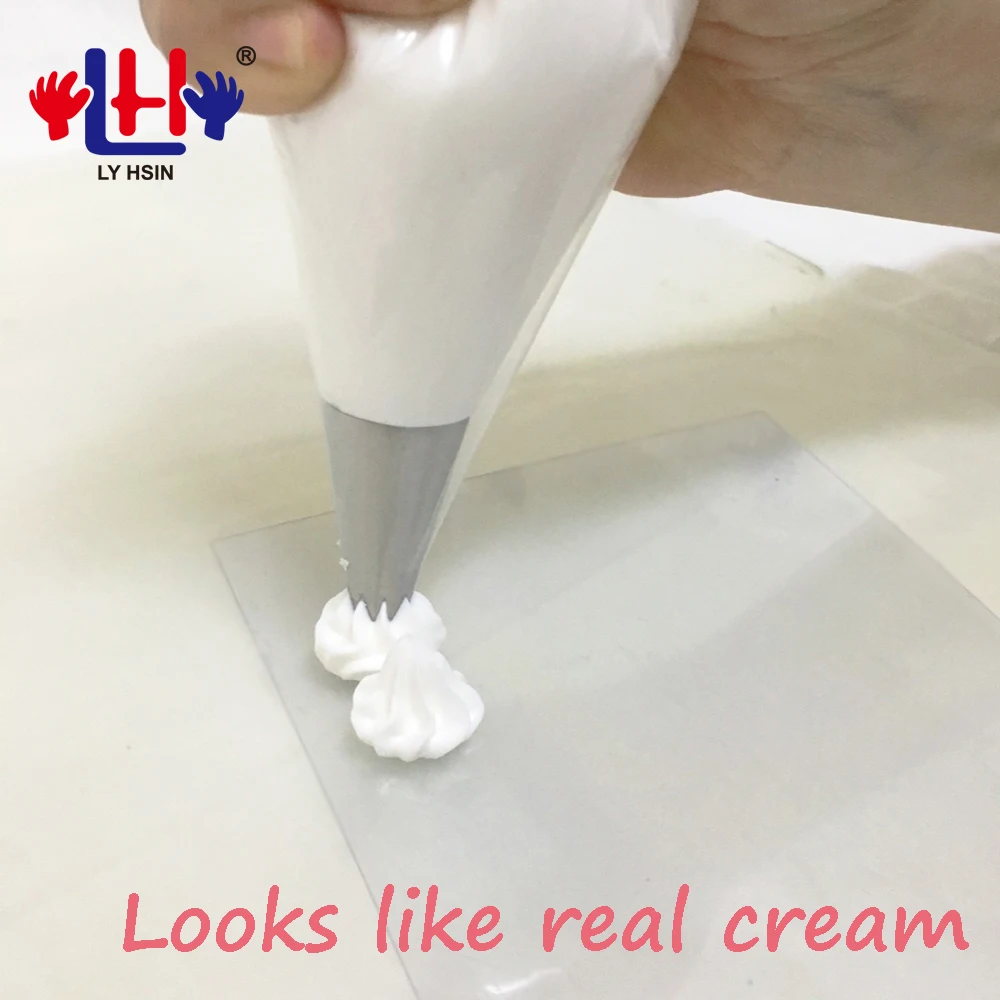  Light Color Dough Icing Whipped Cream