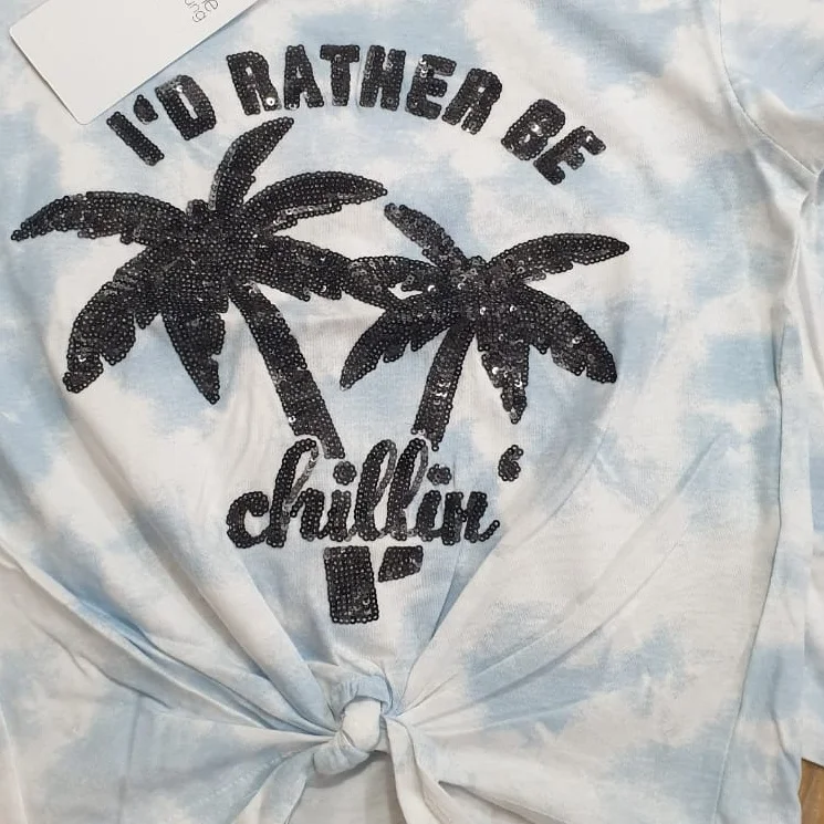 Adult girls t-shirt. (Ready stock)