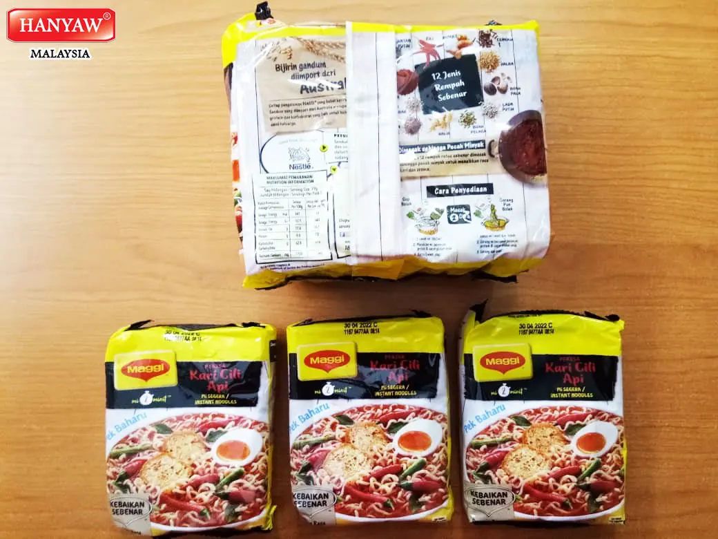[Malaysia]Fast Shipping + Halal Certified Kari Cili Api Instant Noodle  (12 X 5 X 79G / Ctns)