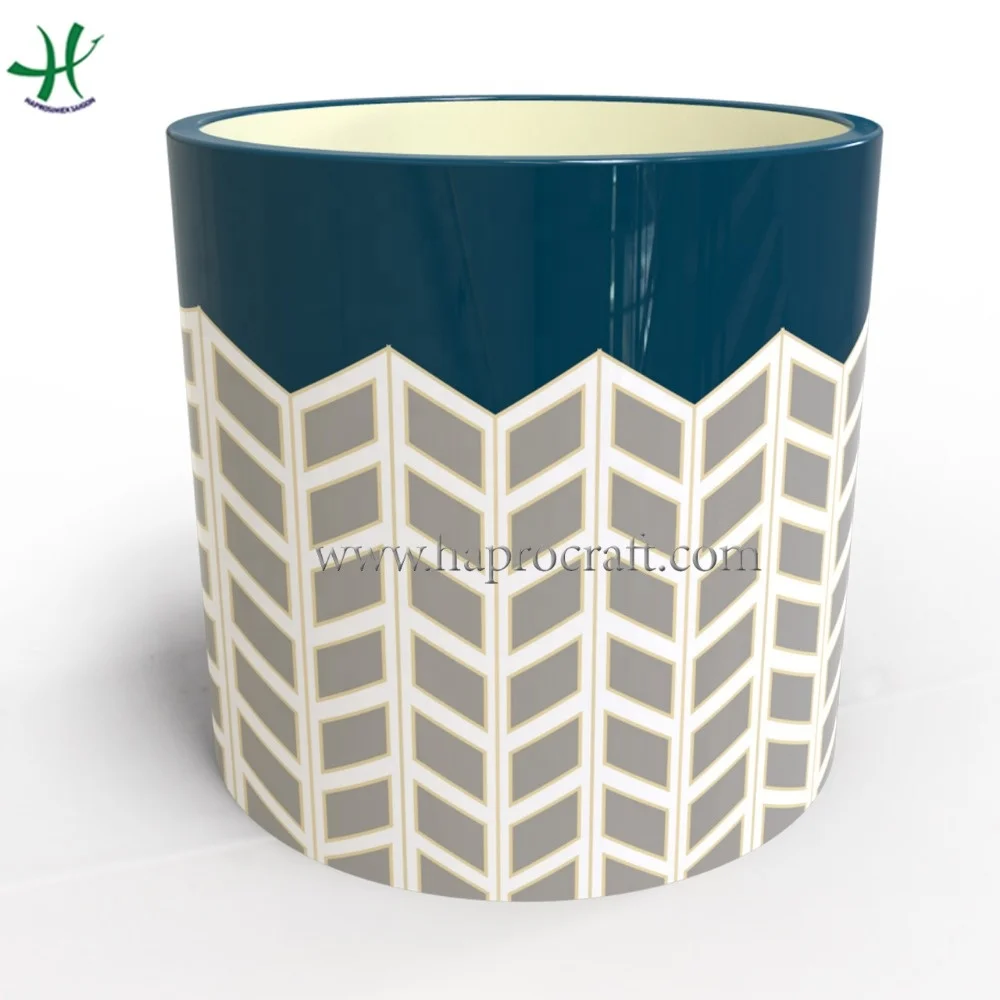 Small outdoor ceramic flower pot in Vietnam with morden design for garden decor (HG 14-1084/3)