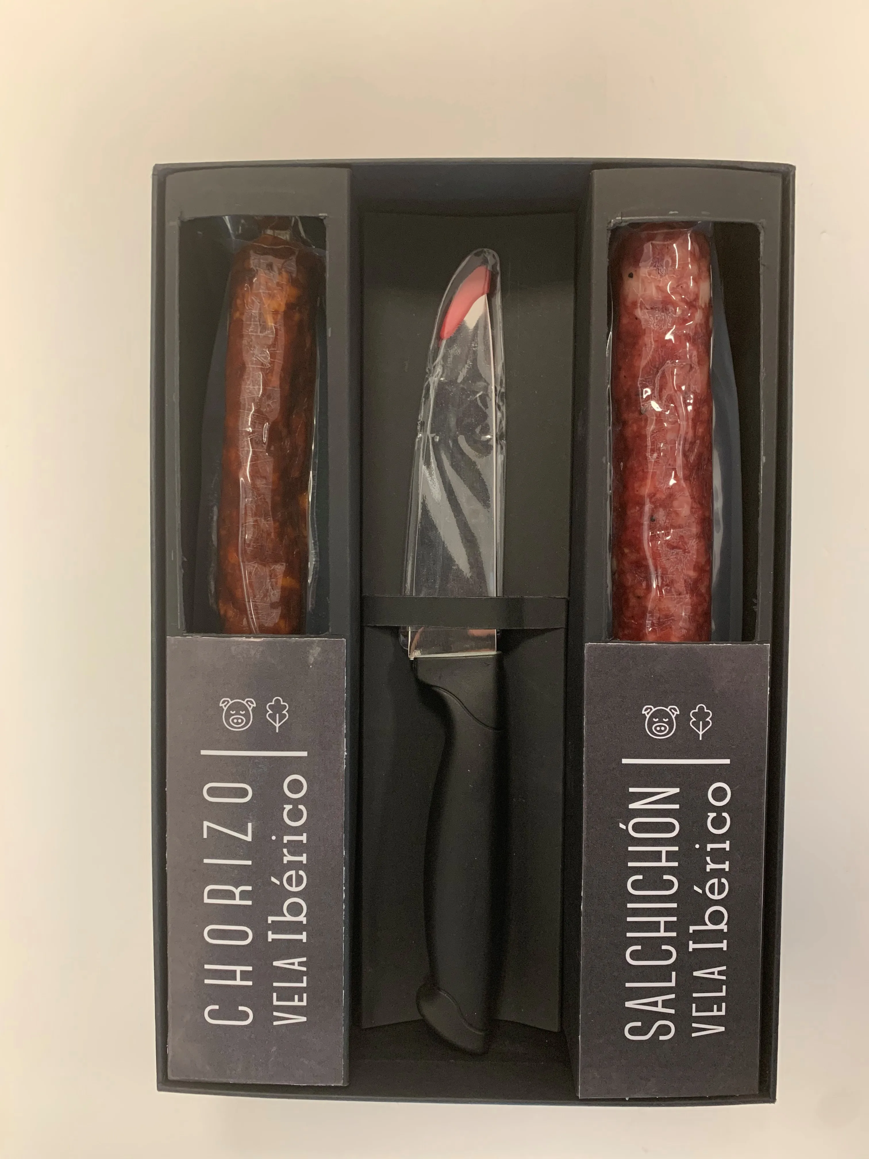 GIFT BOX IBERICOS SPANISH CHORIZO SALCHICHON 2 X 250 G