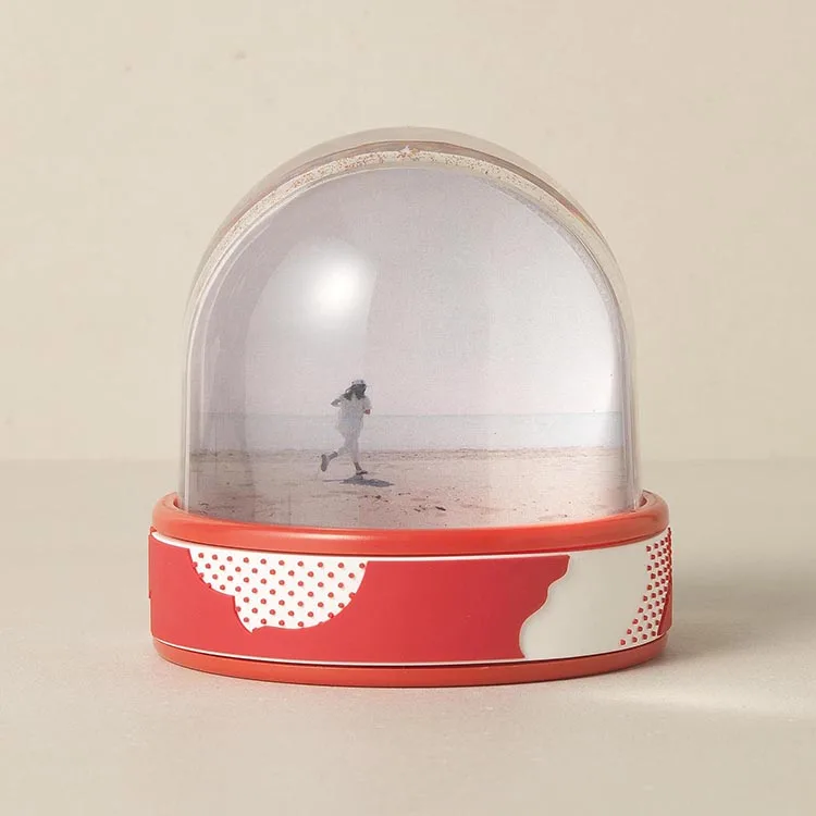 OEM Soft PVC Base Fits Two Photos High Quality Best For Theme Park Dome Shaped Acrylic picture Frame Snow Globe