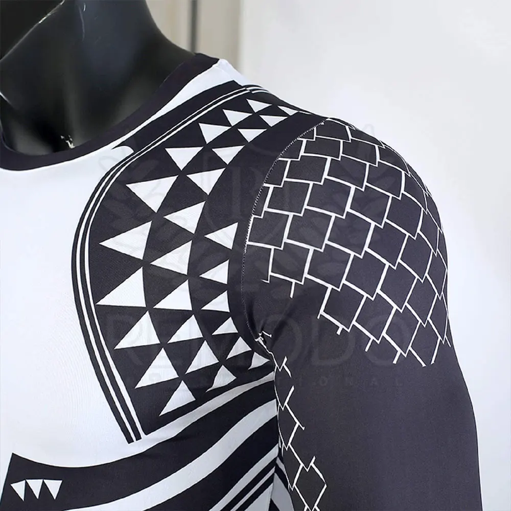 Man Long Sleeve Gym Clothing UPF 50 Sublimation Printed Custom MMA Surfing Rash Guard Compressed T-shirt