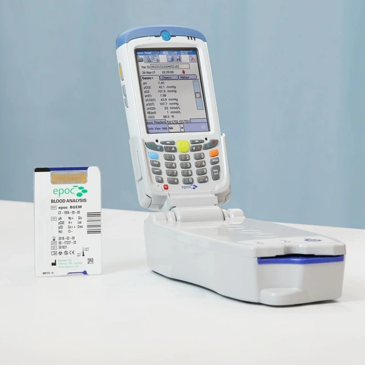 
Epoc Siemens Alere BGEM test card for Blood Analysis System point-of-care BGEM testing 