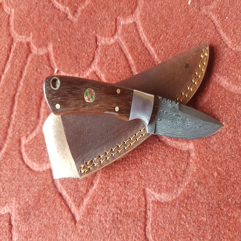 
 Нож из дамасской стали со случайным рисунком охотничий нож с деревянной ручкой сталь прокладка и мозаика булавки  