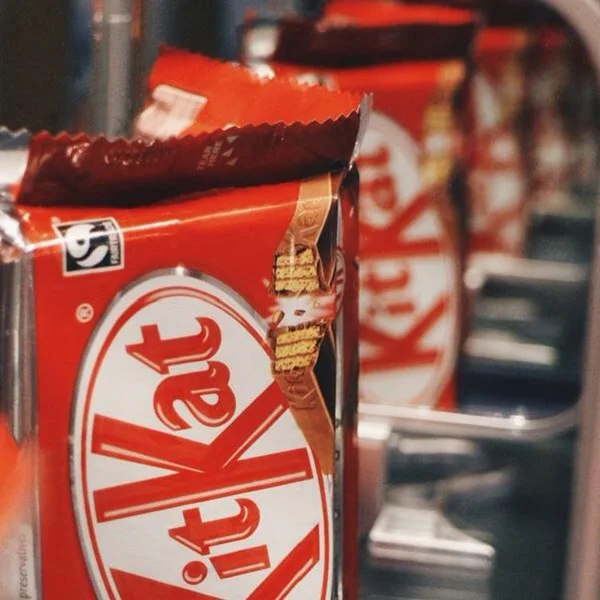 Высококачественный классический шоколад KitKat 24x41,5 г в наличии