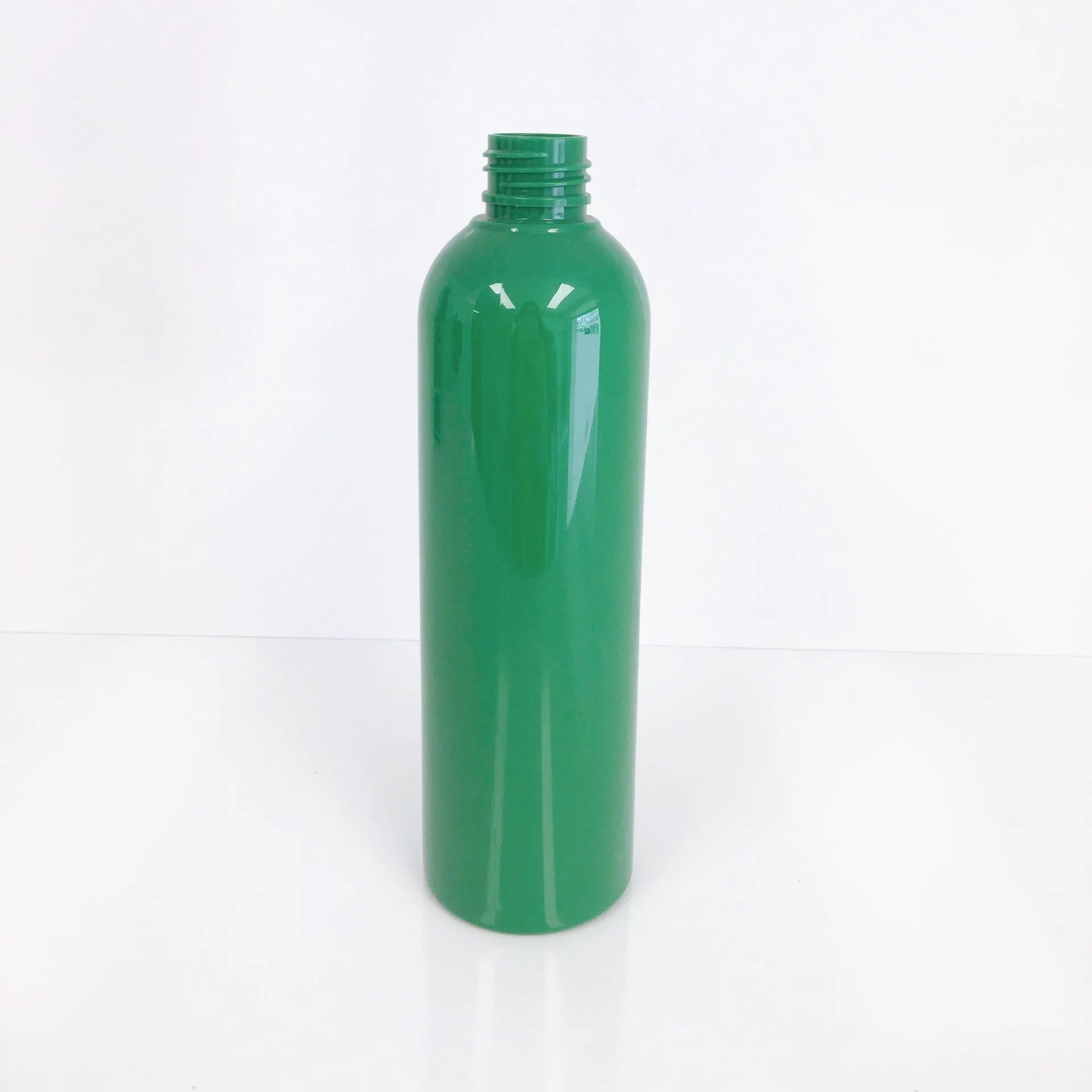 Пластиковые косметические бутылки с логотипом на заказ, 250 мл, 500 мл, 1000 мл, 2000 мл, пустые бутылки для шампуня для домашних животных с насосом от вьетнамской фабрики