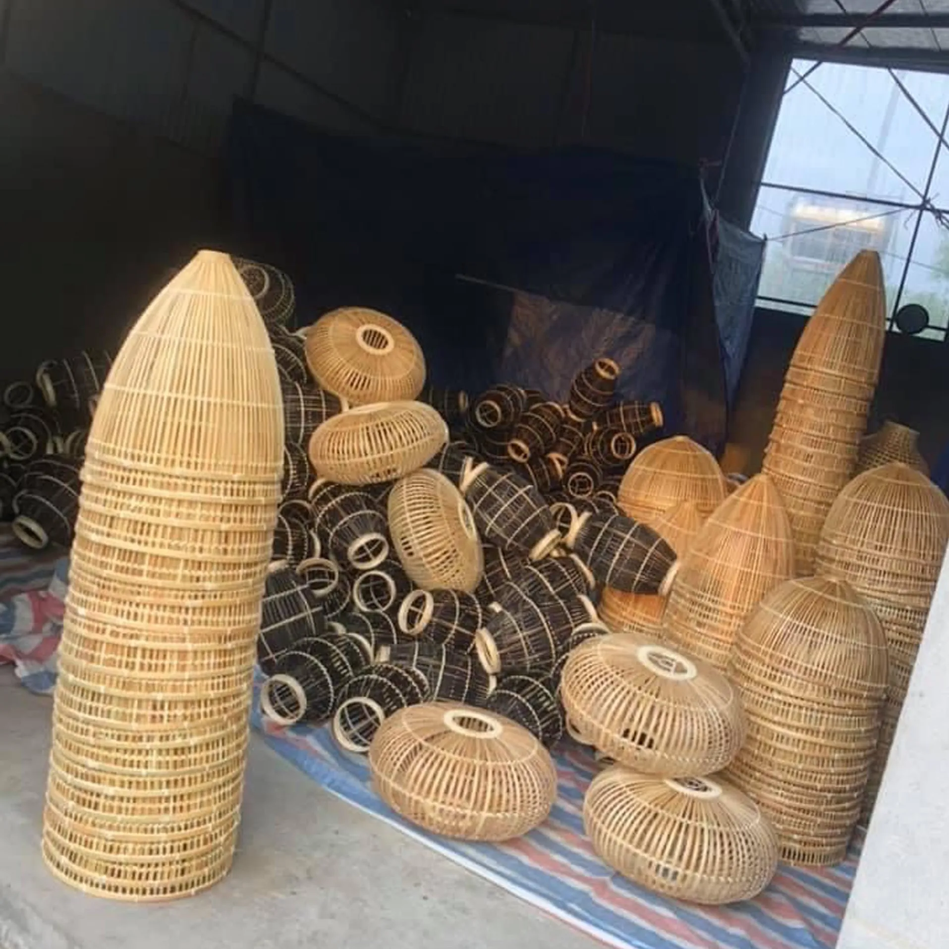 Hot selling  decor moon lamp bar cafe festival hotel lantern decoration rattan bamboo woven camping craft table decor lamp