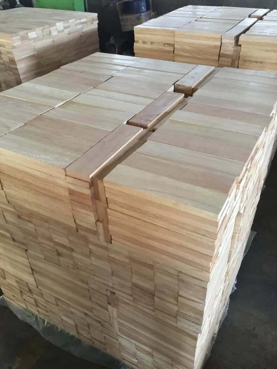 
Timber Wood Rubber Wood S4S From Malaysia and Indonesia 