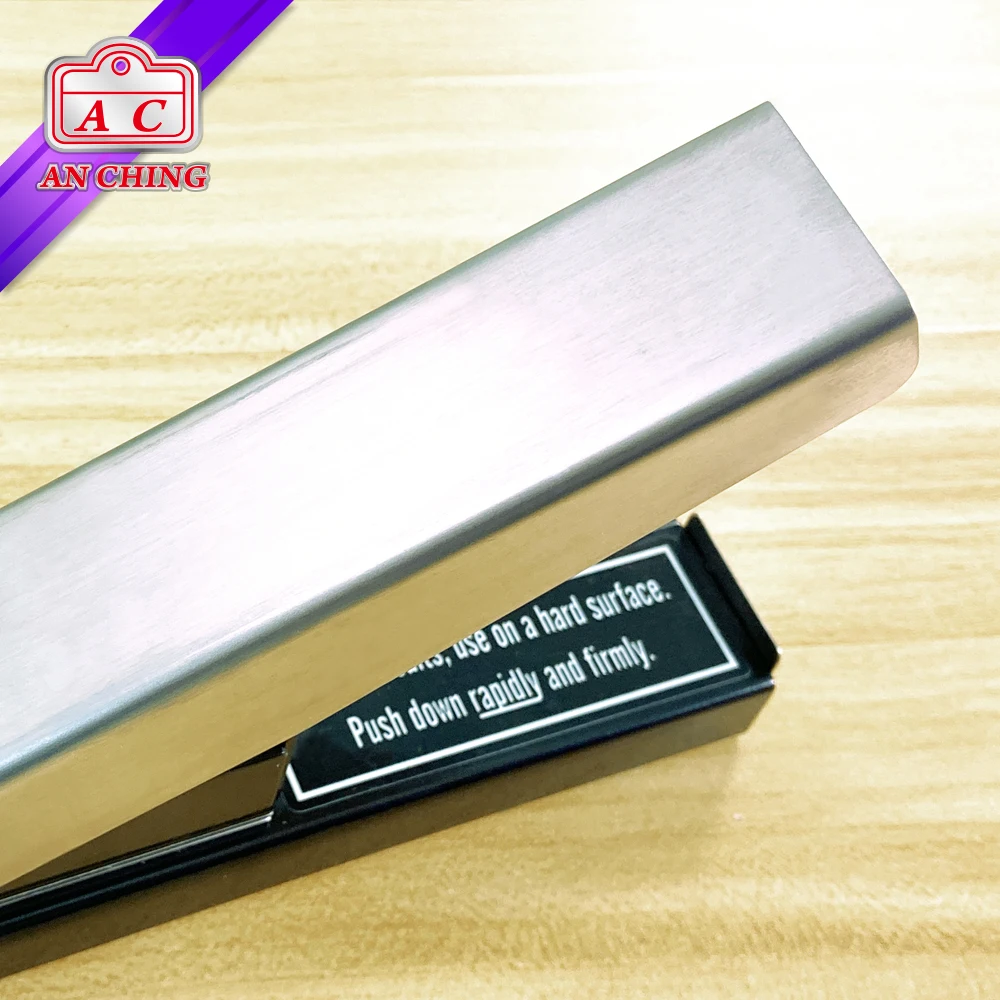 Slot Size 14 x 3 mm One Hand Sliver Metal Hole Slot Punch