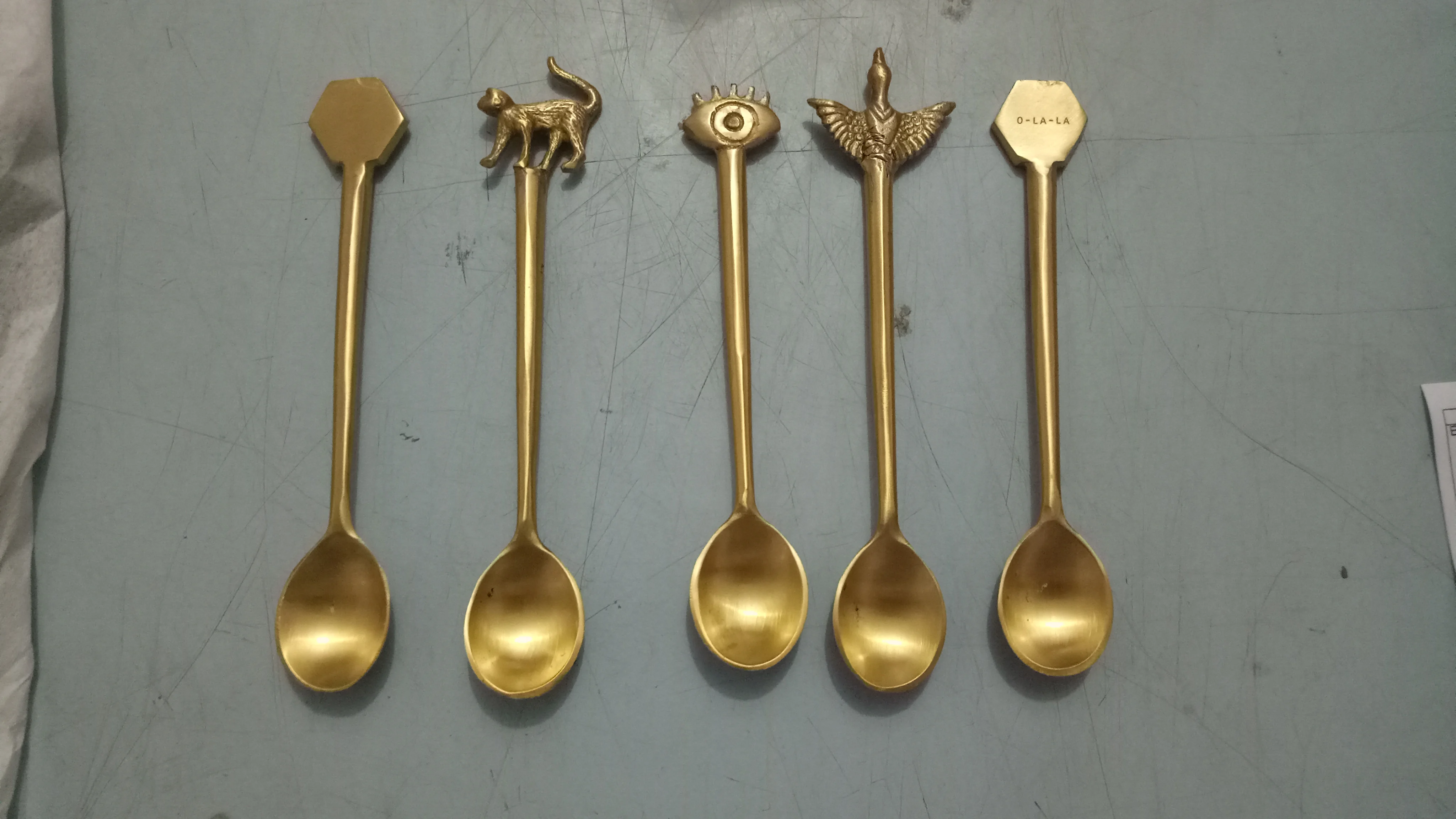 Vintage Design Dish Serving Spoon Simple Design Aluminium Casting Antique Colour Well Polished Flatware Kitchenware Cutlery set