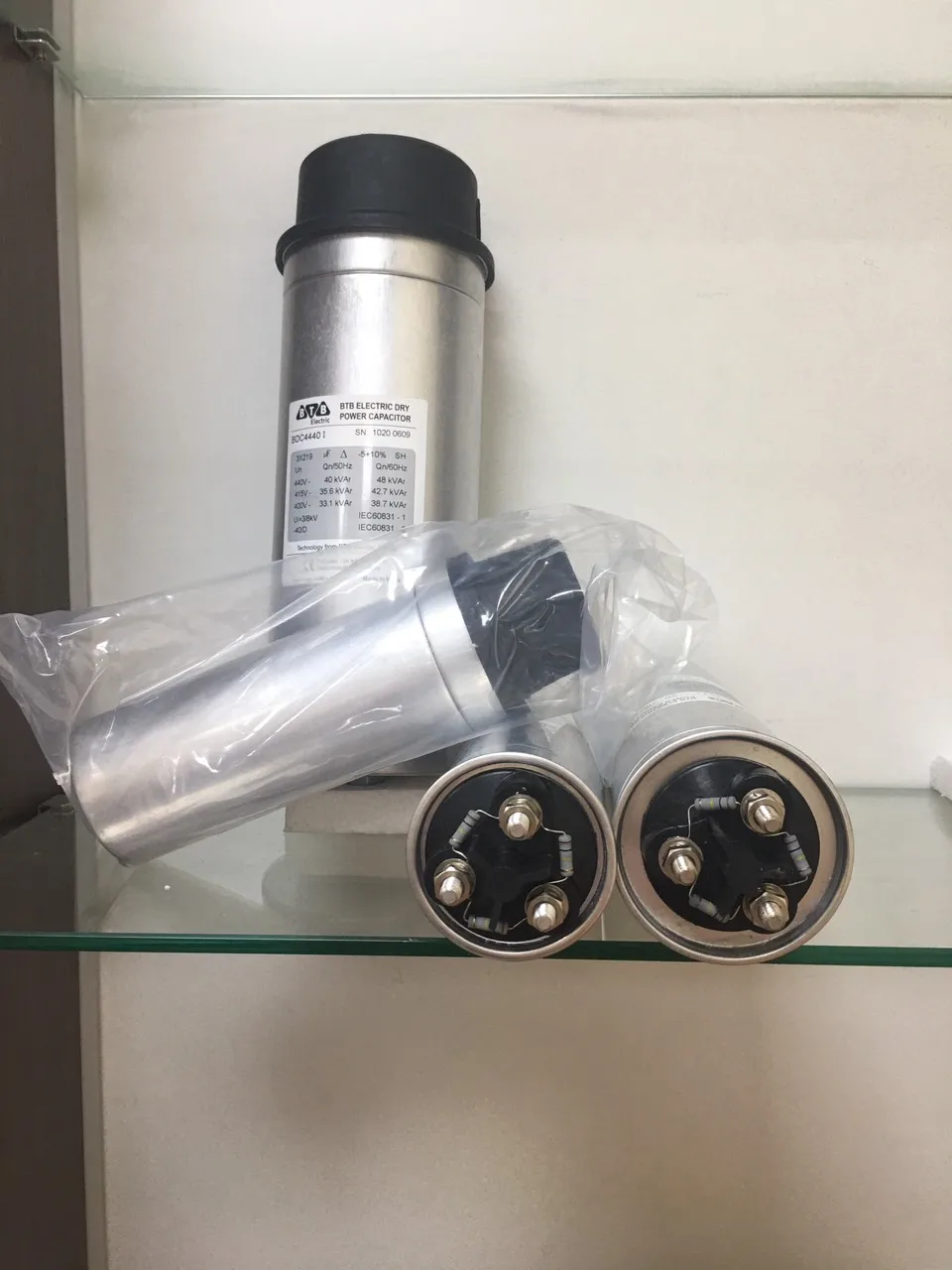 Power quality capacitor Bank 20 kvar 3 phases 440v  cylinde new model 2021  MADE IN TURKEY