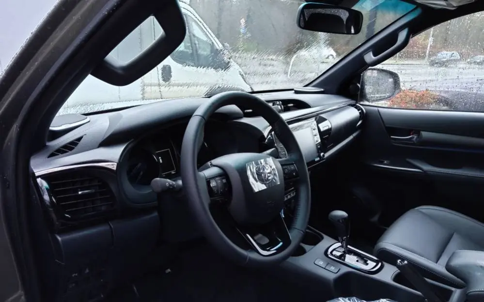 HILUX  REVO PICK UP3.jpg