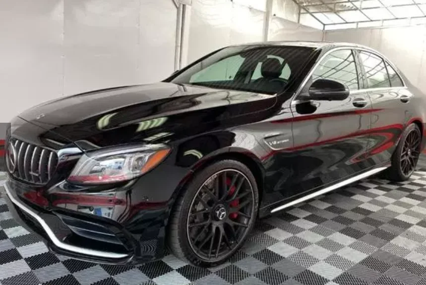 LHD 2021 Mer ce des-Be nz AMG C 63 S