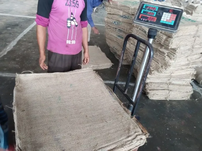 
Hessian Jute Bag use for cotton made from Bangladesh Mili Enterprise 