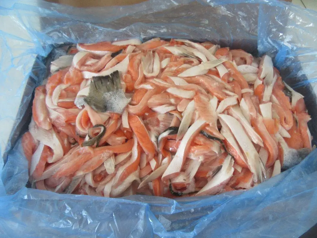 Замороженные фартуки и ласты лосося (фартуки смешиваются с ластами некоторые отделки хвосты) оптовая