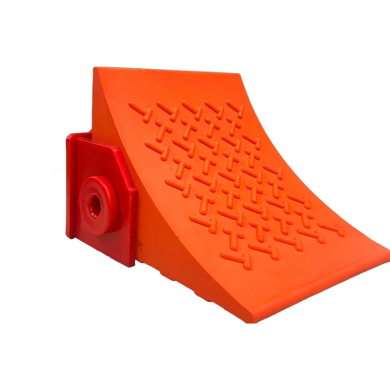 
Plastic Red Truck Wheel Chock Holder 200*180*100Mm/0.55Kg With 3Inch External Roll Bars 
