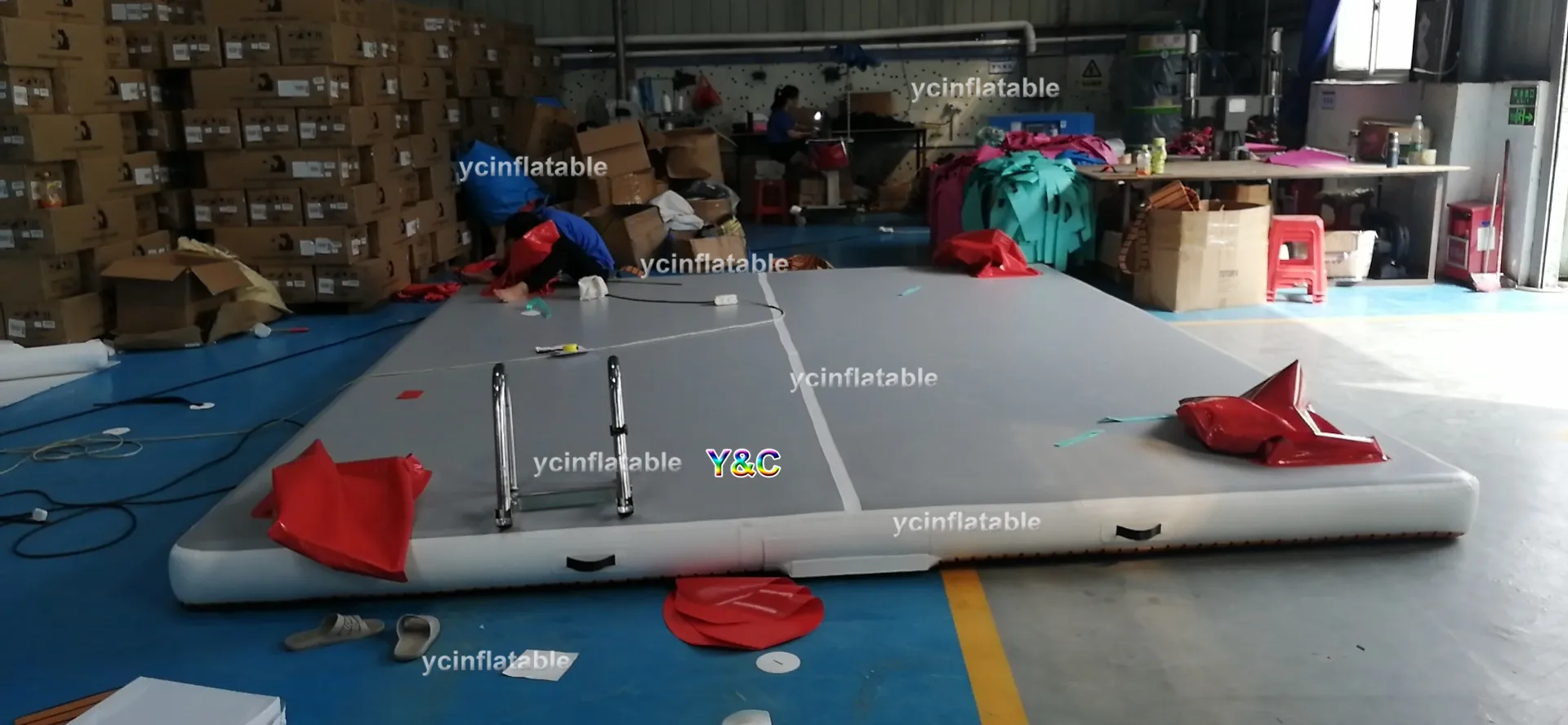 inflatable dock with stainless steel ladder 