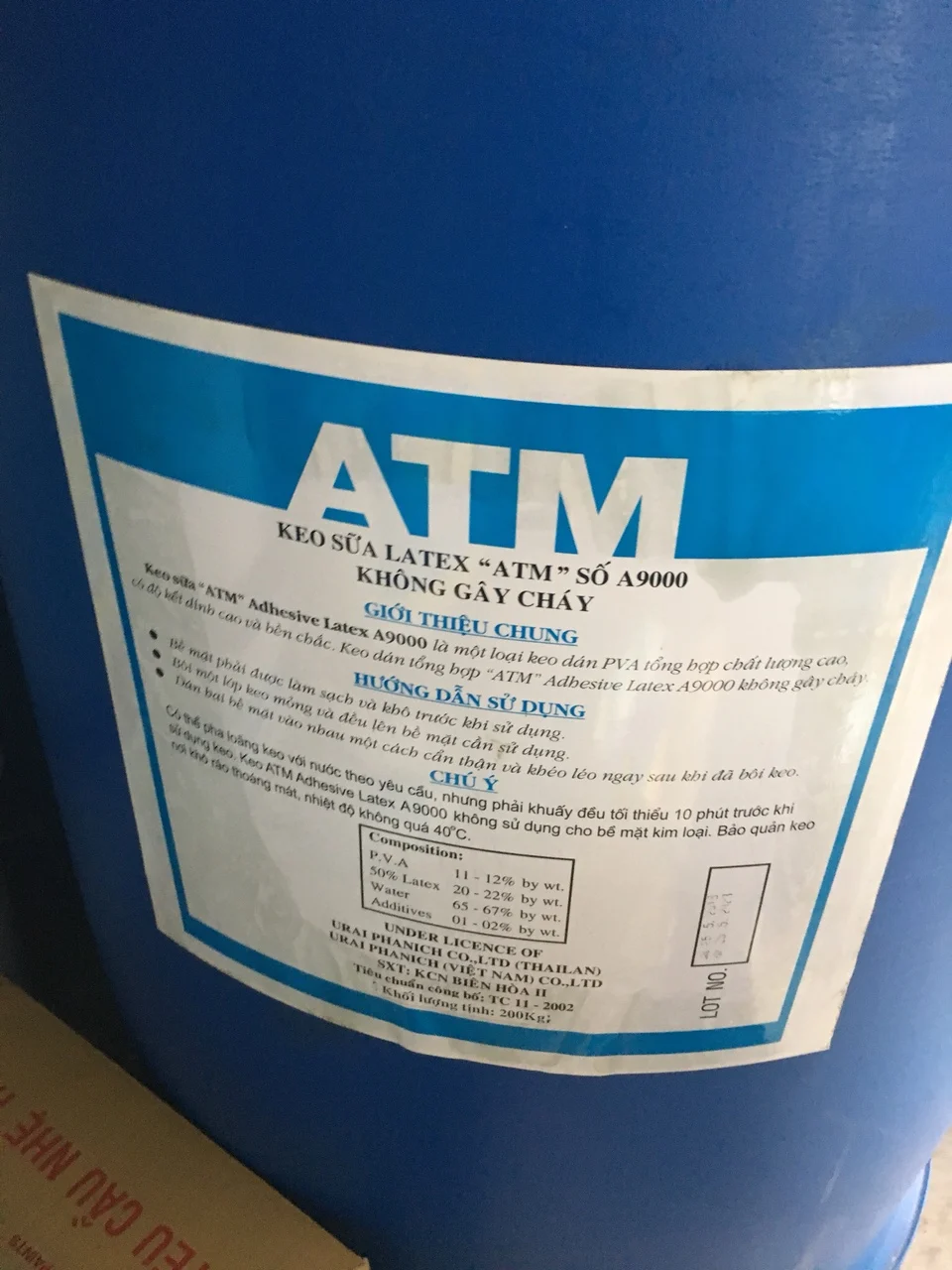  Поливинилацетатный клей латекс (PVac) ATM no 9000 используемый на бумажной упаковке и работах по дереву 200 кг/бочка