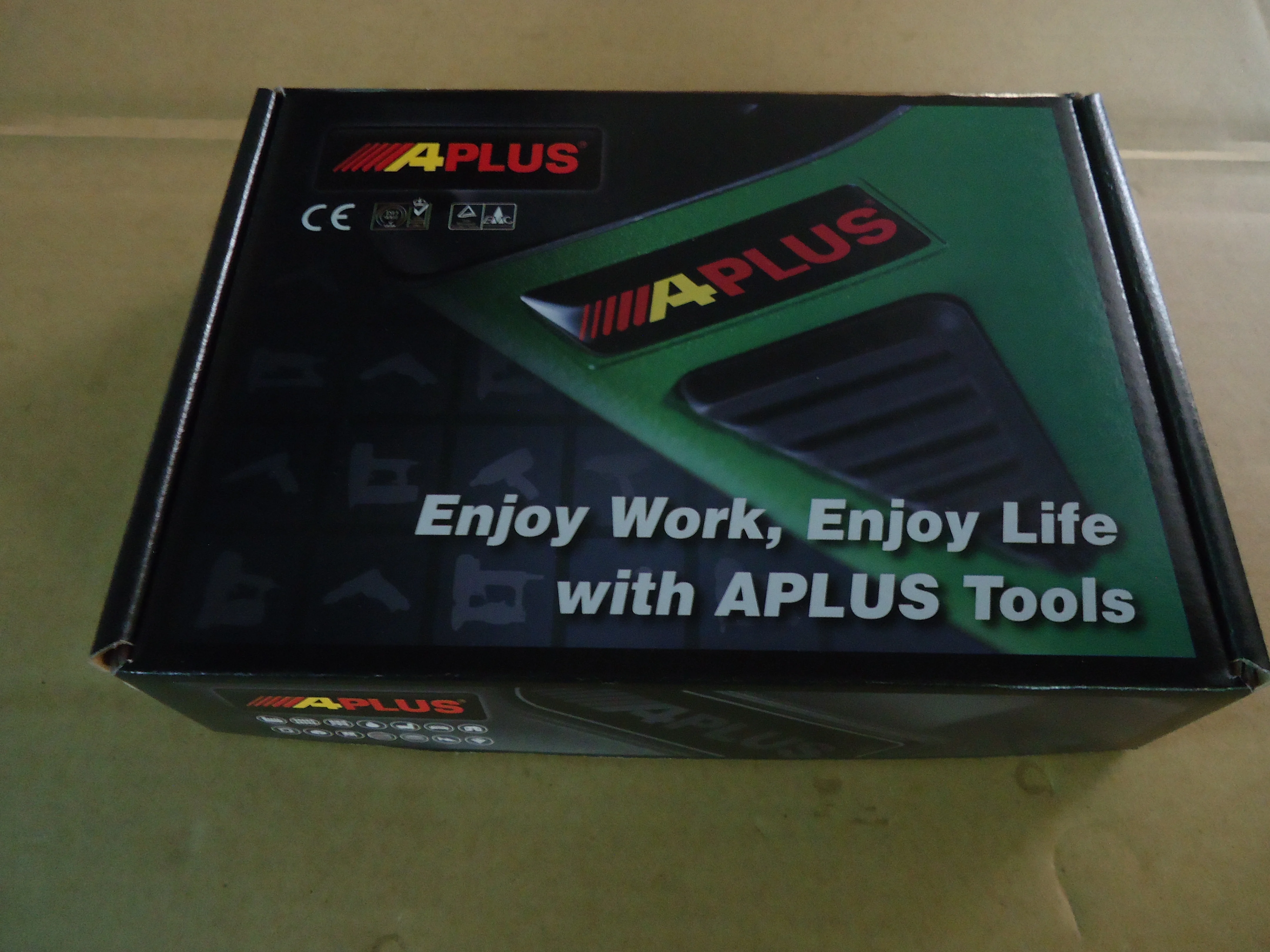 APLUS HW5/15 гвоздезабивной станок для фоторамки гвоздик