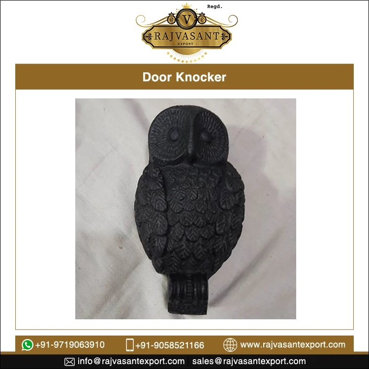 Чугунная дверь в античном стиле с изображением совы от надежного поставщика