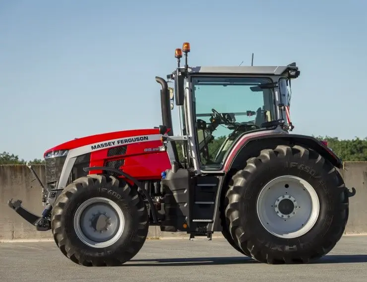 Б/у сельскохозяйственные тракторы Massey Ferguson 390