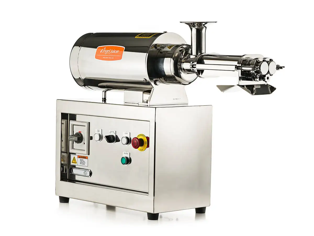 100% stainless steel Twin-gear juicer CE, GS certified for commercial applications like hotels Made in Korea