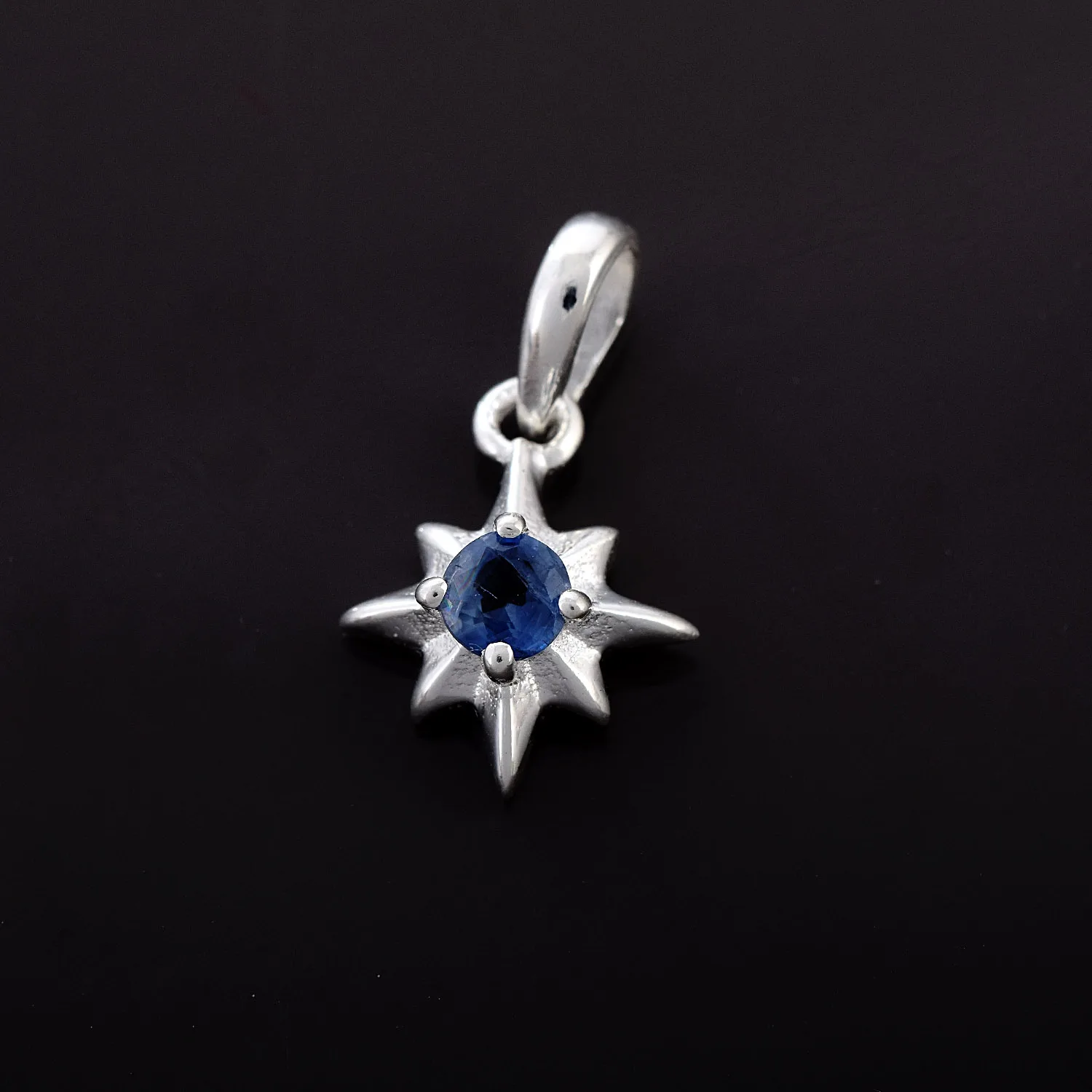 Antique Design 925 Sterling Silver Pendant Chain Necklace Kyanite Gemstone Star Burst Charm Fine Jewelry For Women