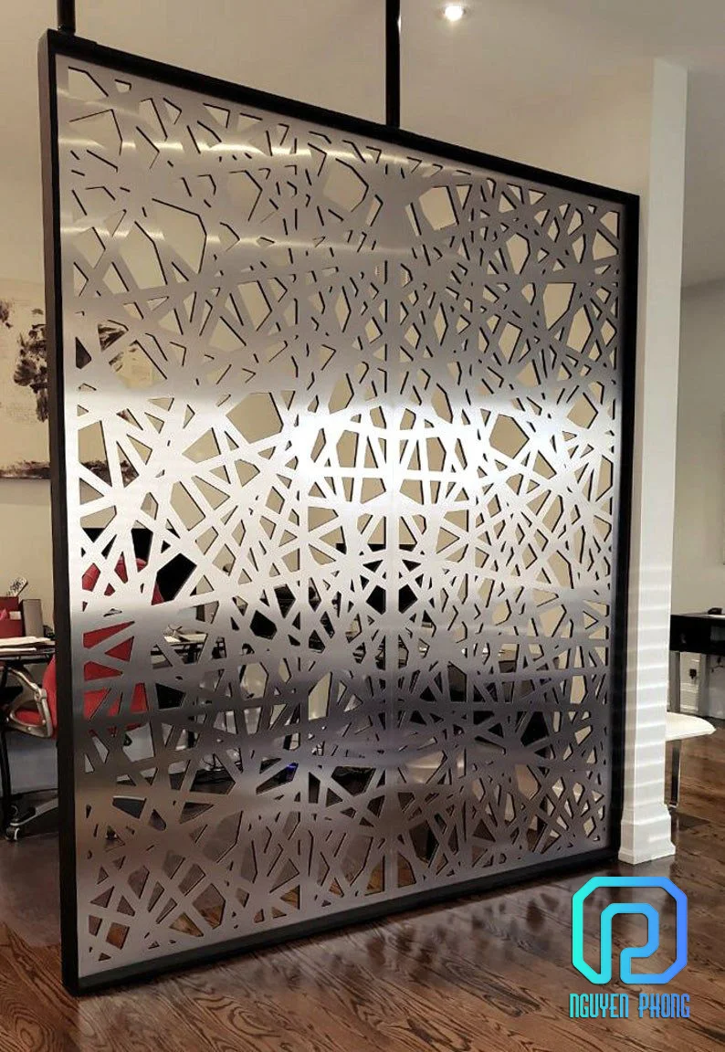 Толщина 2-3 мм для металлической перегородки стен офисной